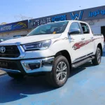 TOYOTA HILUX S-GLX SR5 4x4 - 2.7L Petrol 2023 - Thumbnail 1