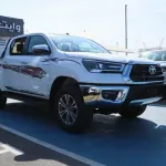 TOYOTA HILUX S-GLX SR5 4x4 - 2.7L Petrol 2023 - Thumbnail 4
