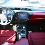 TOYOTA HILUX S-GLX SR5 4x4 - 2.7L Petrol 2023 - Thumbnail 11