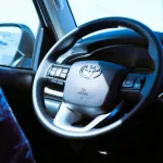 TOYOTA HILUX S-GLX SR5 4x4 - 2.7L Petrol 2023 - Thumbnail 15