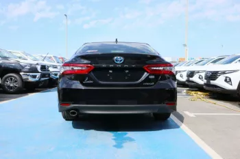 Toyota Camry Hybrid Lumiere 2.5L 2023 40th Anniversary GCC