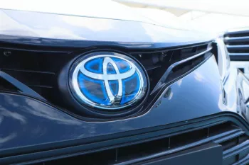 Toyota Camry Hybrid Lumiere 2.5L 2023 40th Anniversary GCC