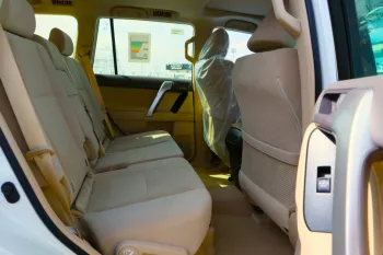 Toyota Land Cruiser Prado 2023 2.7L TXL (4 doors)