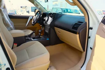 Toyota Land Cruiser Prado 2023 2.7L TXL (4 doors)