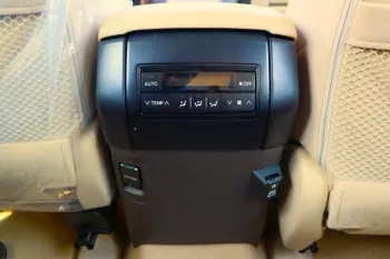 Toyota Land Cruiser Prado 2023 2.7L TXL (4 doors)