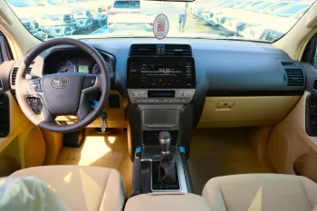Toyota Land Cruiser Prado 2023 2.7L TXL (4 doors)