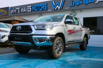TOYOTA HILUX S-GLX SR5 4x4 - 2.7L Petrol 2023