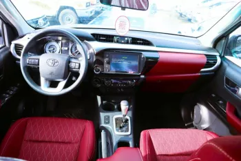 TOYOTA HILUX S-GLX SR5 4x4 - 2.7L Petrol 2023