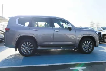 TOYOTA LAND CRUISER VXR TWIN TURBO 3.5L 2022