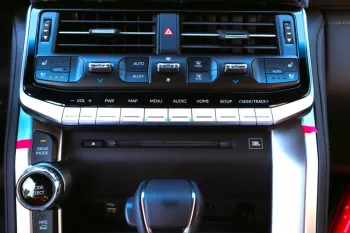 TOYOTA LAND CRUISER VXR TWIN TURBO 3.5L 2022
