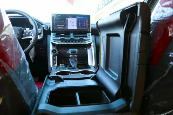 TOYOTA LAND CRUISER VXR TWIN TURBO 3.5L 2022