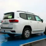 Toyota Land Cruiser 3.5L Petrol 0Km GCC 2022 - Thumbnail 5