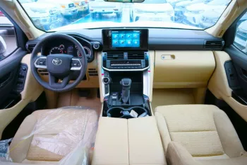Toyota Land Cruiser 3.5L Petrol 0Km GCC 2022