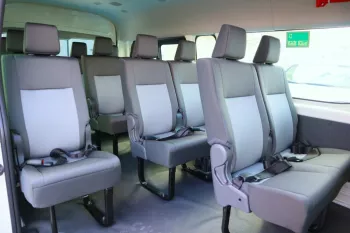 TOYOTA HIACE 3.5L HIROOF BUS D4-S V6 MODEL 2022