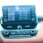 Toyota Corolla Cross 1.8 petrol Hybrid 2023 4X2 FWD - Thumbnail 15