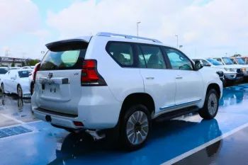 TOYOTA PRADO 2023 4.0L VX PETROL , 6 CYLINDER