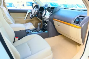 TOYOTA PRADO 2023 4.0L VX PETROL , 6 CYLINDER