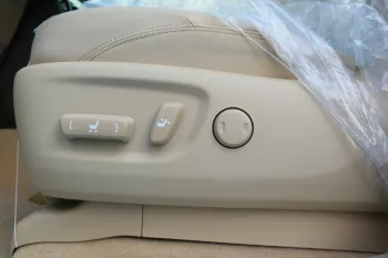 TOYOTA PRADO 2023 4.0L VX PETROL , 6 CYLINDER