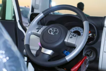 TOYOTA FJ CRUISER 4.0L WHITE COLOR 2022