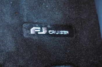 TOYOTA FJ CRUISER 4.0L WHITE COLOR 2022
