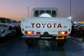 Toyota Land Cruiser Pickup Double Cabin 4.0L 2022