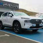 Hyundai Santafe - 2023 - 3.5L - 6 cylinder - full option - Thumbnail 4