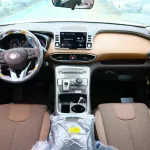 Hyundai Santafe - 2023 - 3.5L - 6 cylinder - full option - Thumbnail 10