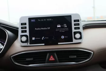 Hyundai Santafe - 2023 - 3.5L - 6 cylinder - full option
