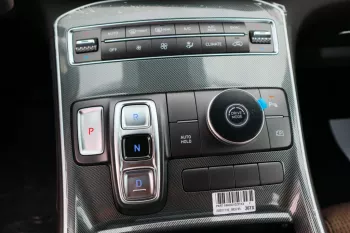 Hyundai Santafe - 2023 - 3.5L - 6 cylinder - full option