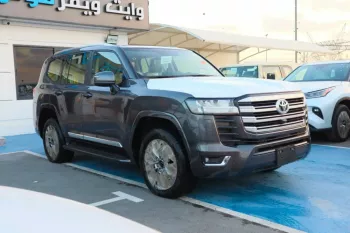 TOYOTA LAND CRUISER G.X.R 3.5L TWIN TUBO 2023