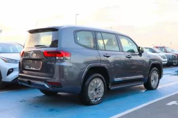 TOYOTA LAND CRUISER G.X.R 3.5L TWIN TUBO 2023