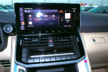 TOYOTA LAND CRUISER G.X.R 3.5L TWIN TUBO 2023