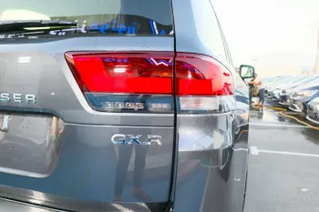 TOYOTA LAND CRUISER G.X.R 3.5L TWIN TUBO 2023