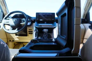 TOYOTA LAND CRUISER G.X.R 3.5L TWIN TUBO 70th 2022