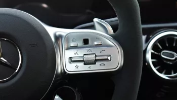 MERCEDES BENZ CLA 35 AMG 2022
