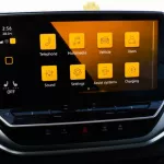 VOLKSWAGEN ID 4 CROZZ PRO WHITE 2022 - Thumbnail 11