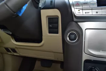 2023 MODEL TOYOTA LAND CRUISER PRADO VXR+ V6 4.0L PETROL 7 SEAT AUTOMATIC TRANSMISSION