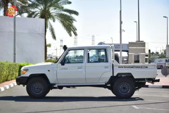 2022 MODEL TOYOTA LAND CRUISER 79 DOUBLE CAB PICKUP V8 4.5L TURBO DIESEL 4WD MANUAL TRANSMISSION