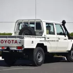 2022 MODEL TOYOTA LAND CRUISER 79 DOUBLE CAB PICKUP V8 4.5L TURBO DIESEL 4WD MANUAL TRANSMISSION - Thumbnail 4