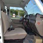 2022 MODEL TOYOTA LAND CRUISER 79 DOUBLE CAB PICKUP V8 4.5L TURBO DIESEL 4WD MANUAL TRANSMISSION - Thumbnail 14