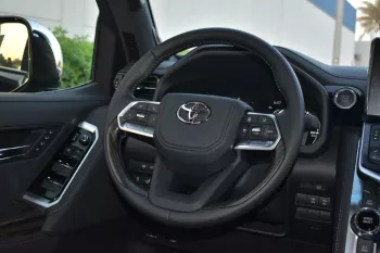 2022 MODEL TOYOTA LAND CRUISER VXR V6 4.0L PETROL AUTOMATIC