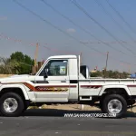 2022 MODEL TOYOTA LAND CRUISER 79 SINGLE CAB PICKUP LX-V V6 4.0L PETROL 4WD MANUAL TRANSMISSION - Thumbnail 2