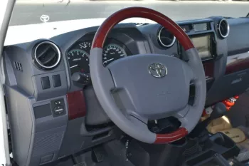 2022 MODEL TOYOTA LAND CRUISER 79 SINGLE CAB PICKUP LX-V V6 4.0L PETROL 4WD MANUAL TRANSMISSION