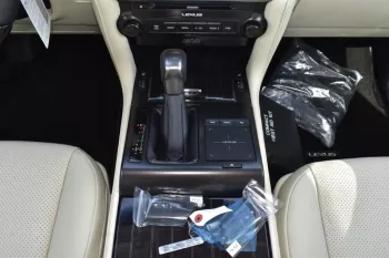 2022 LEXUS GX460 PLATINUM V8 4.6L PETROL 7 SEAT AT