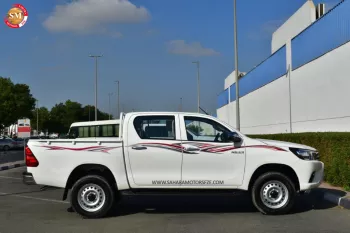 2022 MODEL TOYOTA HILUX DOUBLE CAB DLX-G 2.4L DIESEL 4WD MANUAL TRANSMISSION