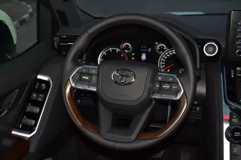 2022 MODEL TOYOTA LAND CRUISER 300 GX-R V6 3.3L AUTOMATIC WITH RADAR CRUISE CONTROL