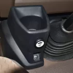 2023 MODEL TOYOTA LAND CRUISER 79 SINGLE CAB PICKUP V8 4.5L DIESEL MANUAL TRANSMISSION - Thumbnail 9