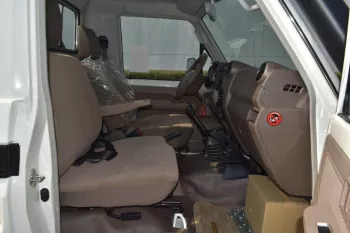 2023 MODEL TOYOTA LAND CRUISER 79 SINGLE CAB PICKUP V8 4.5L DIESEL MANUAL TRANSMISSION