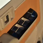 2023 MODEL TOYOTA LAND CRUISER 79 DOUBLE CAB PICKUP LX V8 4.5L TURBO DIESEL 4WD MANUAL TRANSMISSION - Thumbnail 9