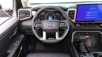 Toyota Tundra TRD limited Off Road LTD D-CAB 2022 4WD